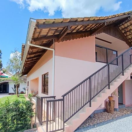 Casa Aconchego 345 Ao Lado Alles Park Pomerode Ngoại thất bức ảnh