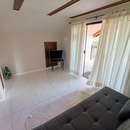Casa Aconchego 345 Ao Lado Alles Park Pomerode Ngoại thất bức ảnh